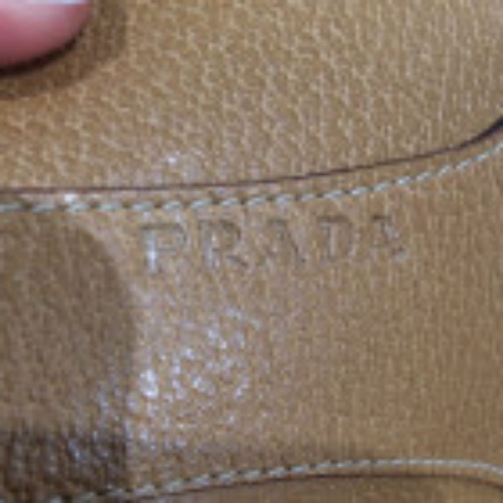 PRADA CINGHIALE FIBBI HAND BAG - Picture 6 of 9